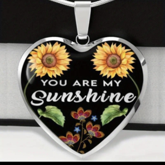 Sunflower Heart Pendant Necklace On Stainless Steel Chain NWT. - Picture 2 of 7
